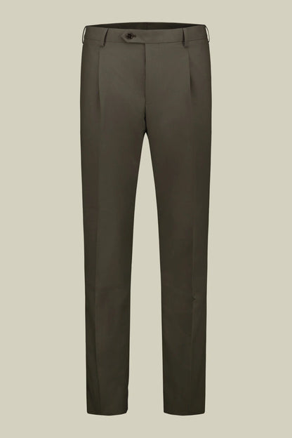 Plain men's suit with regular fit peak lapel jacket