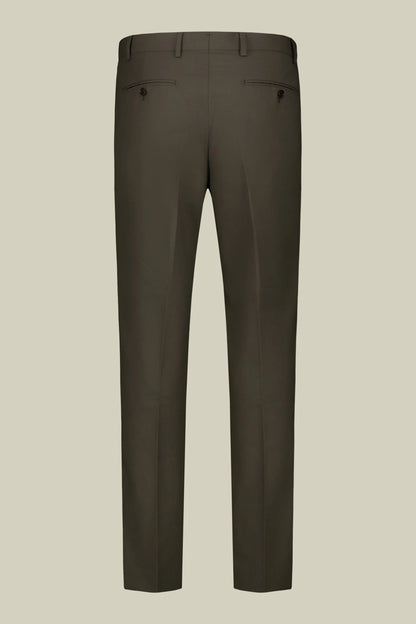 Plain men's suit with regular fit peak lapel jacket