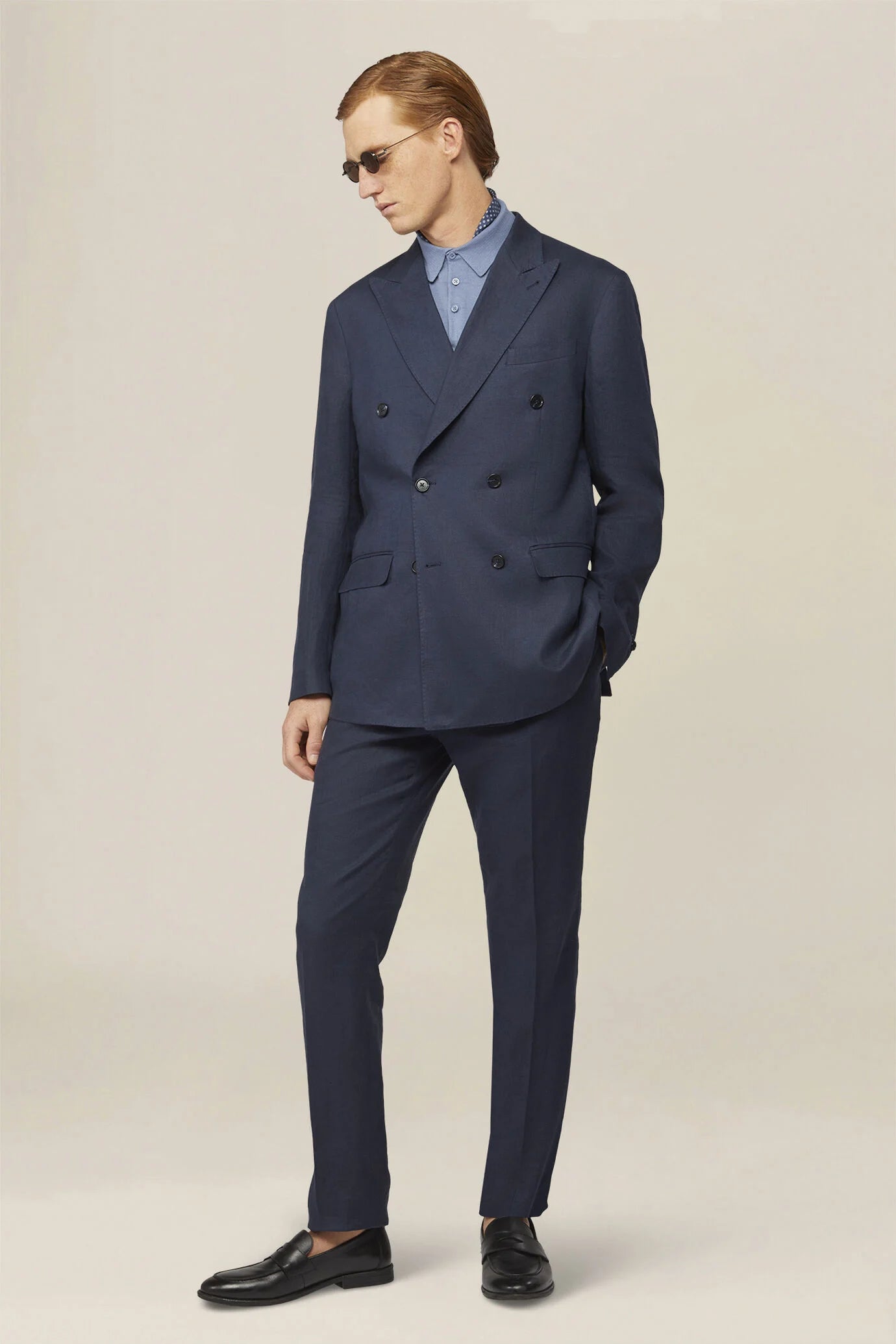 Men's double-breasted suit in 100% linen, regular fit