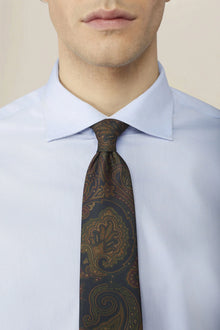 Plain woven men's tie