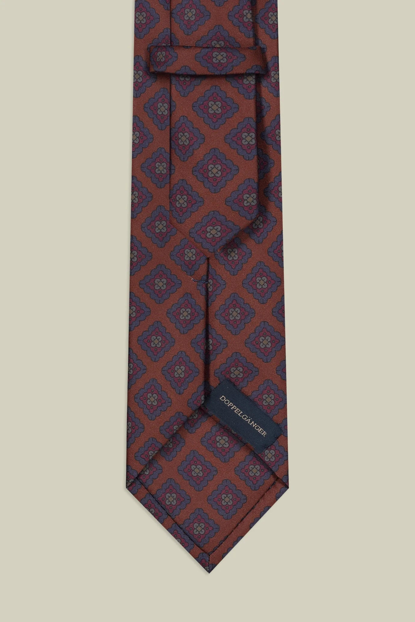 Men's tie with diamond print