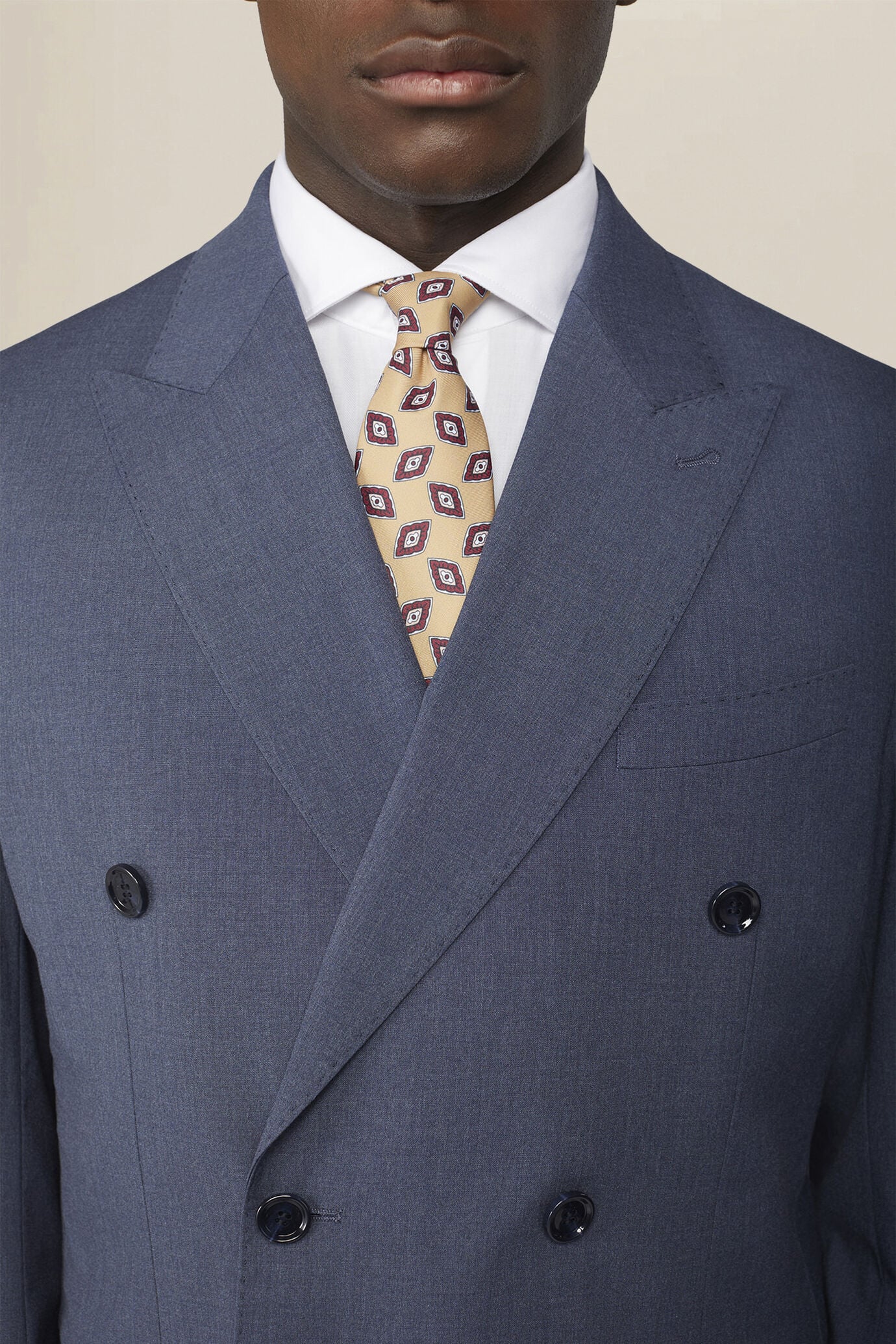 Men's tie with micro geometric pattern