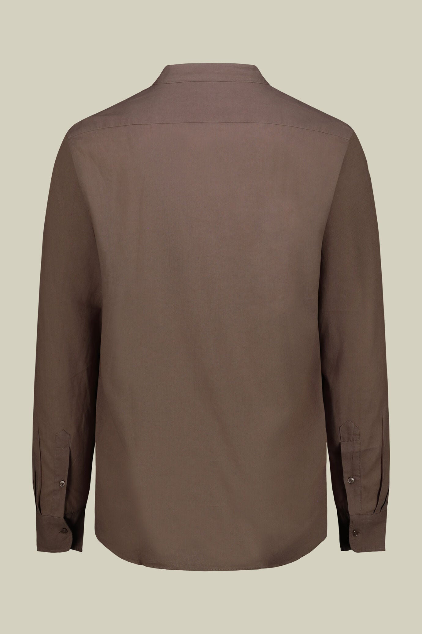 Casual men's shirt with mandarin collar and half button fastening, washed linen and cotton fabric