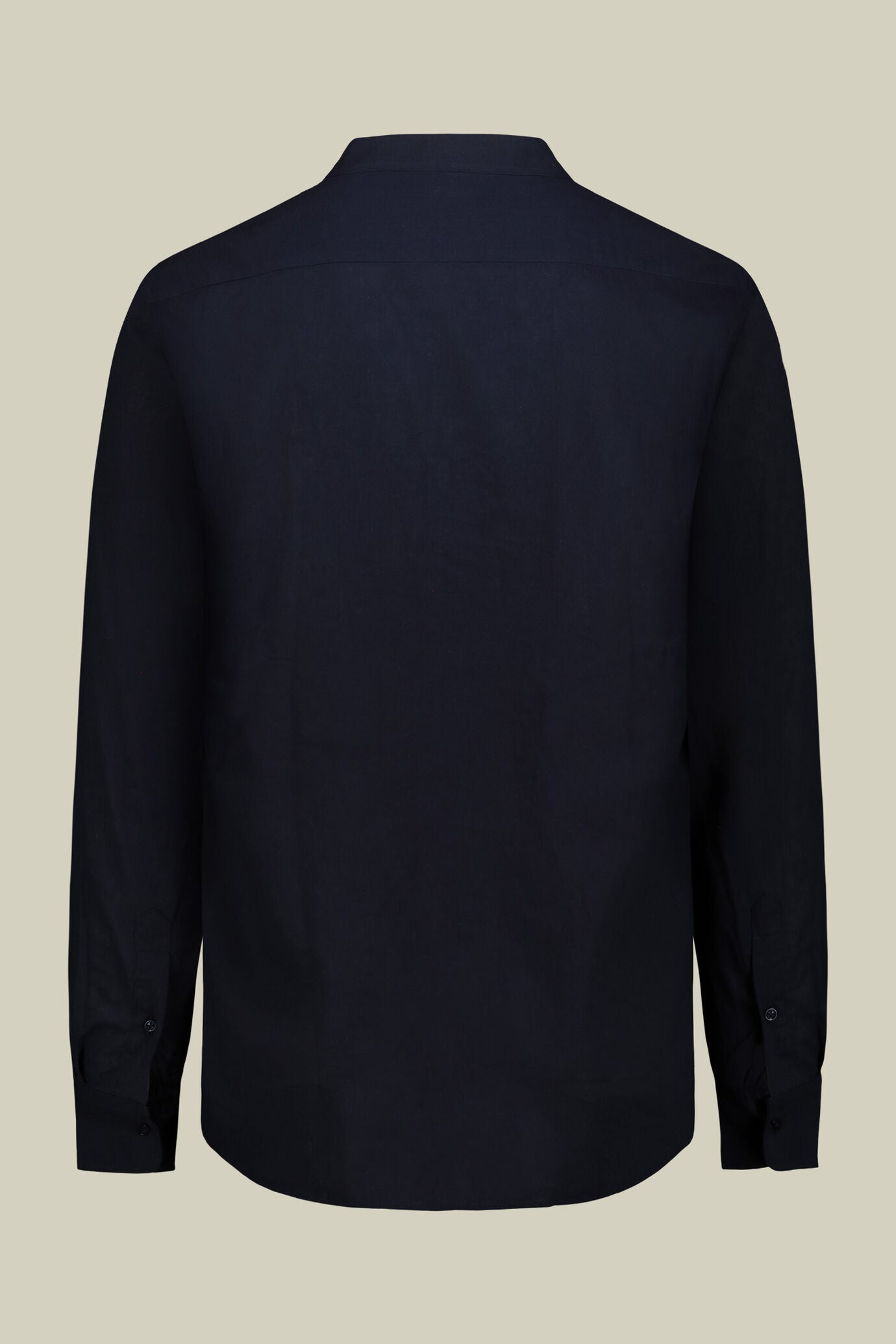 Casual men's shirt with mandarin collar and half button fastening, washed linen and cotton fabric