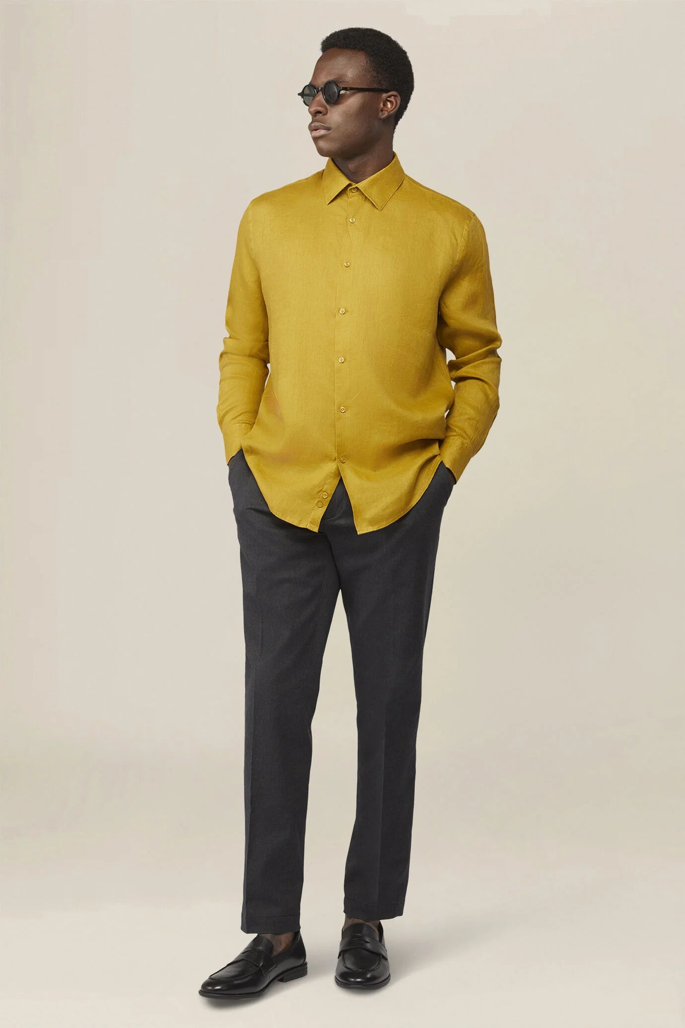 Men's casual shirt with french collar, 100% linen