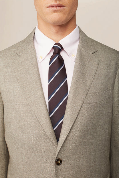 Single-breasted jacket with peak lapel, semi-lined