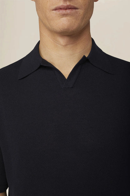 Men's polo shirt in 100% cotton honeycomb knit with Derby collar
