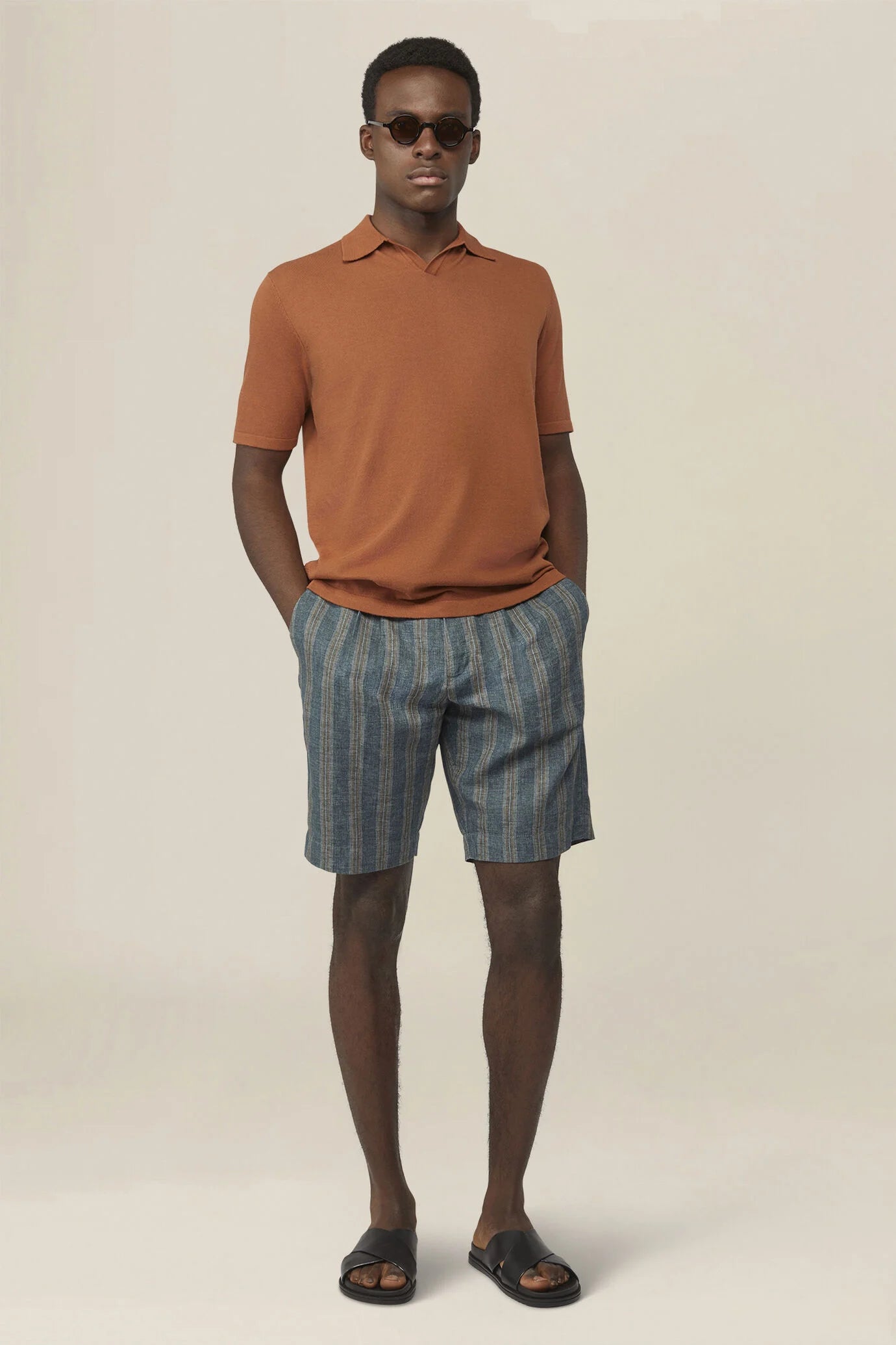 Men's 100% cotton knit polo shirt with Derby collar