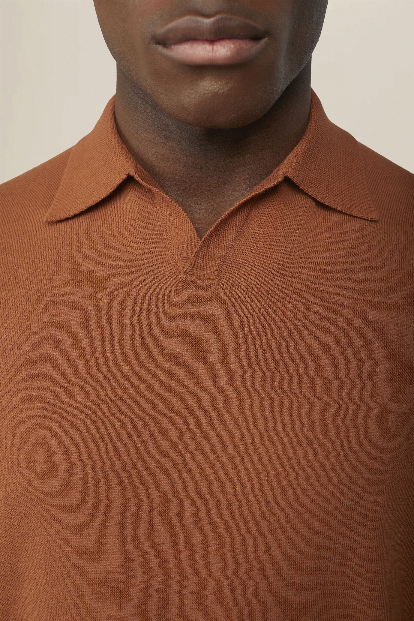 Men's 100% cotton knit polo shirt with Derby collar