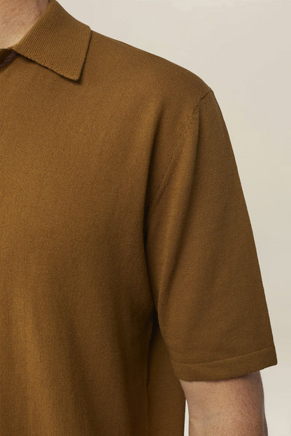 Men's 100% cotton knit polo shirt with Derby collar