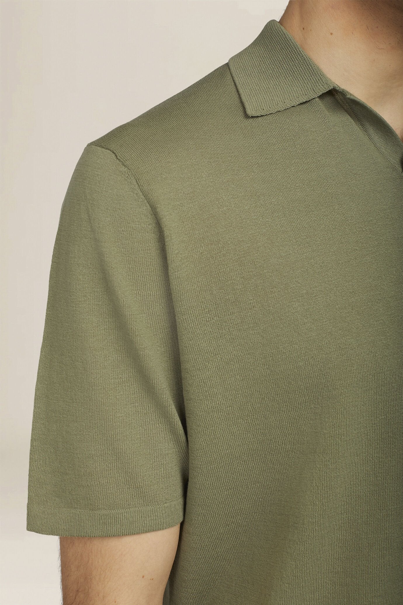 Men's 100% cotton knit polo shirt with Derby collar