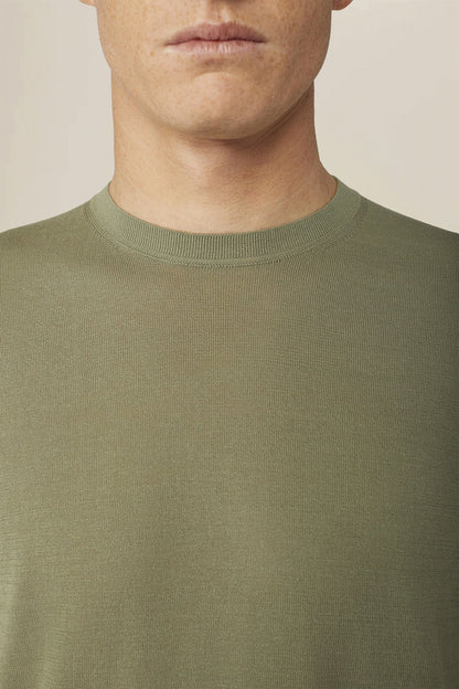 Men's knitted T-shirt in 100% cotton crepe