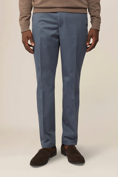 Men's classic regular fit chino trousers