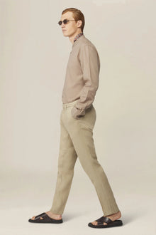 Men's trousers in 100% linen