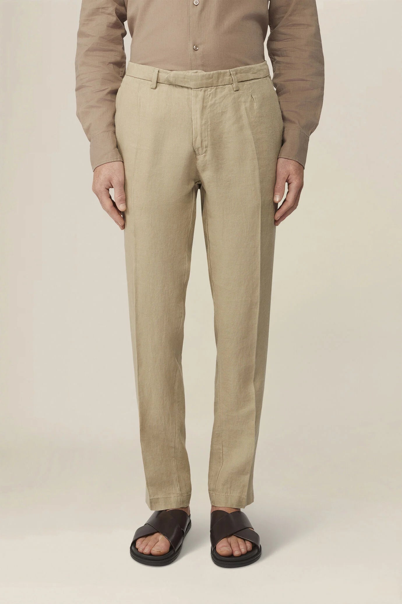 Men's trousers in 100% linen