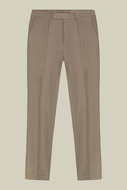 Men's trousers in 100% linen