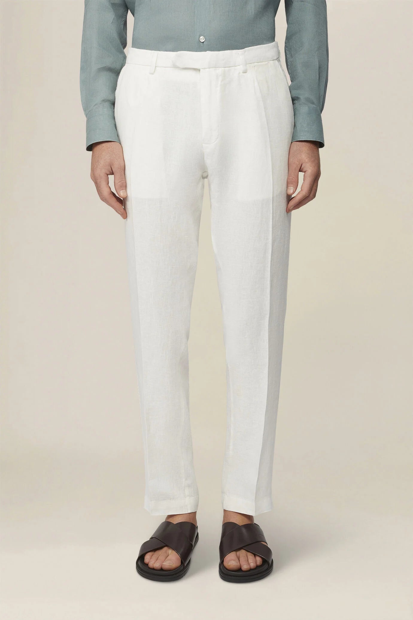Men's trousers in 100% linen