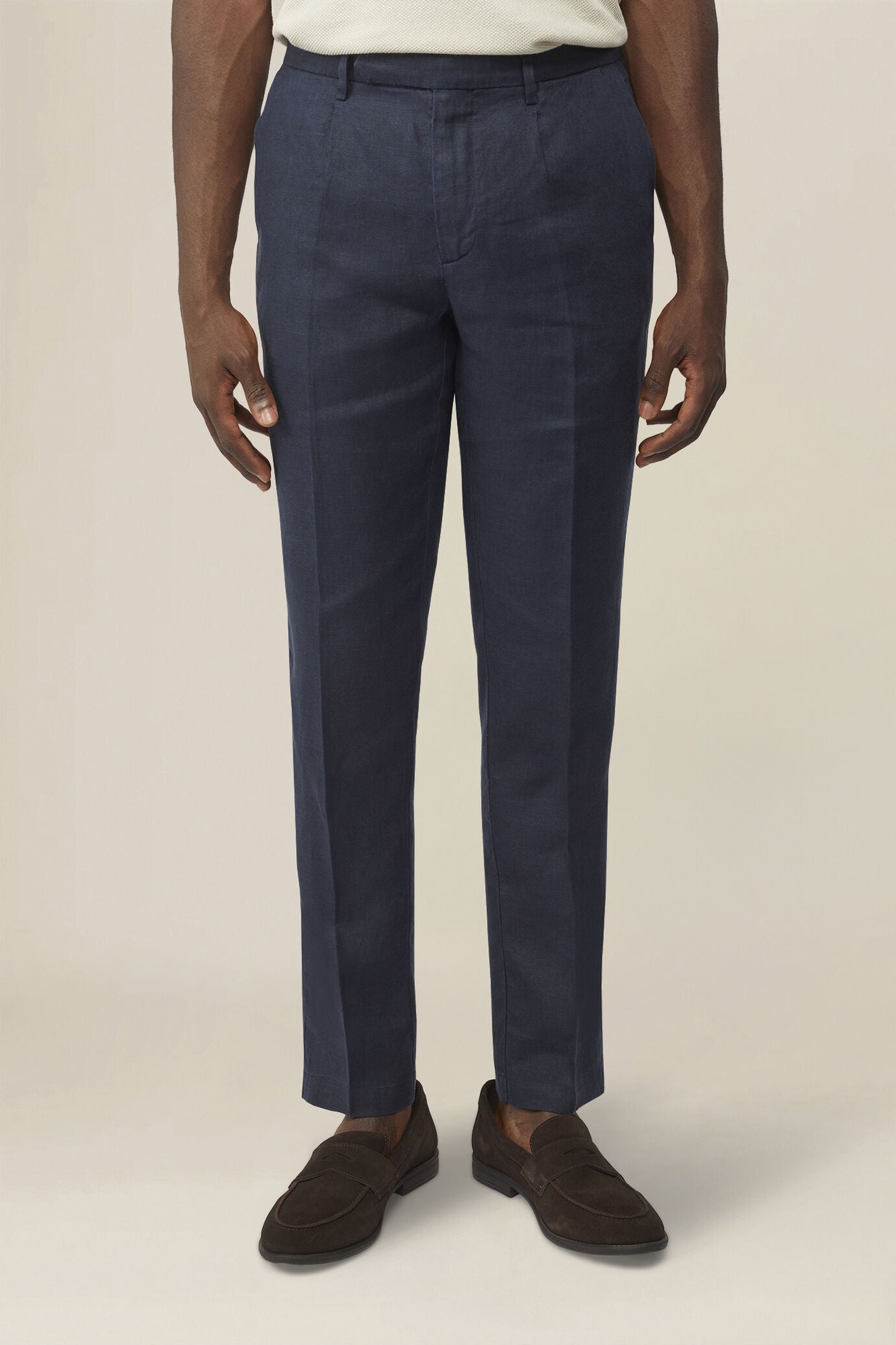 Men's trousers in 100% linen