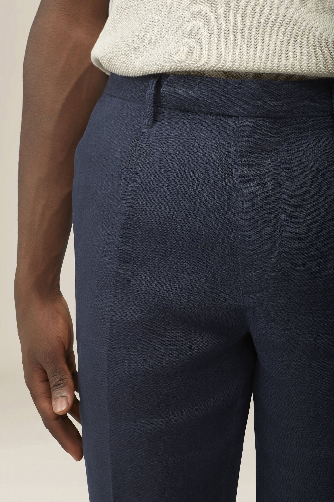 Men's trousers in 100% linen