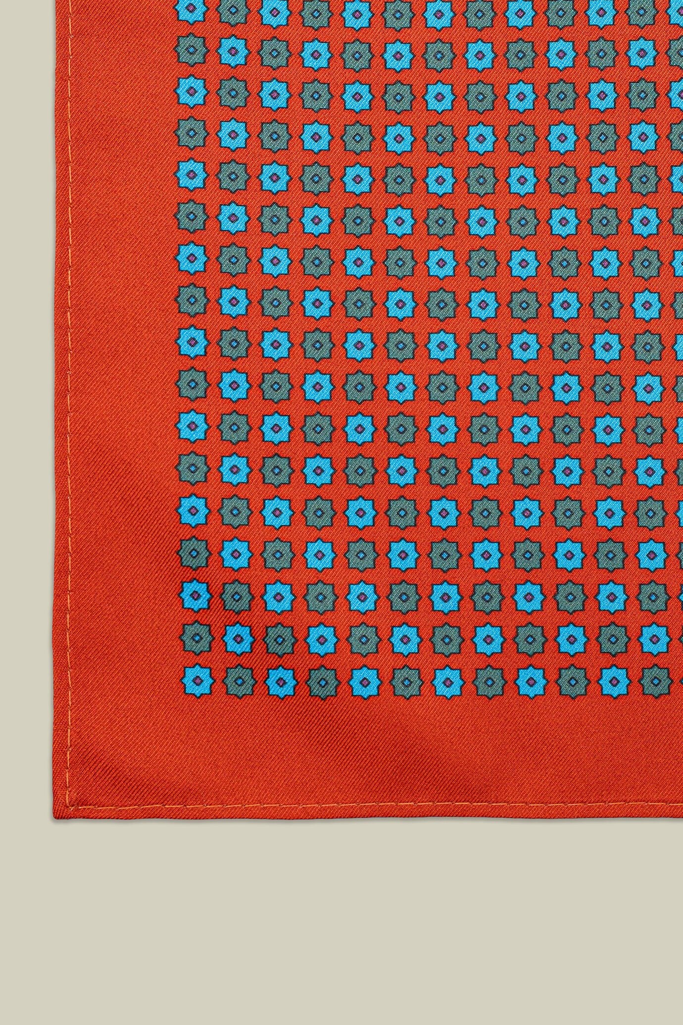 Men's pocket square with micro pattern