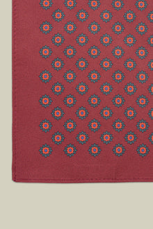 Men's pocket square with geometric pattern