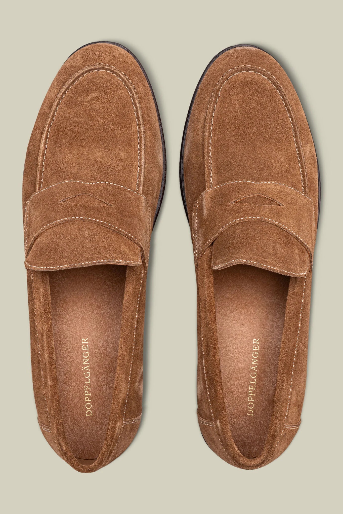 Classic men's loafers in 100% leather