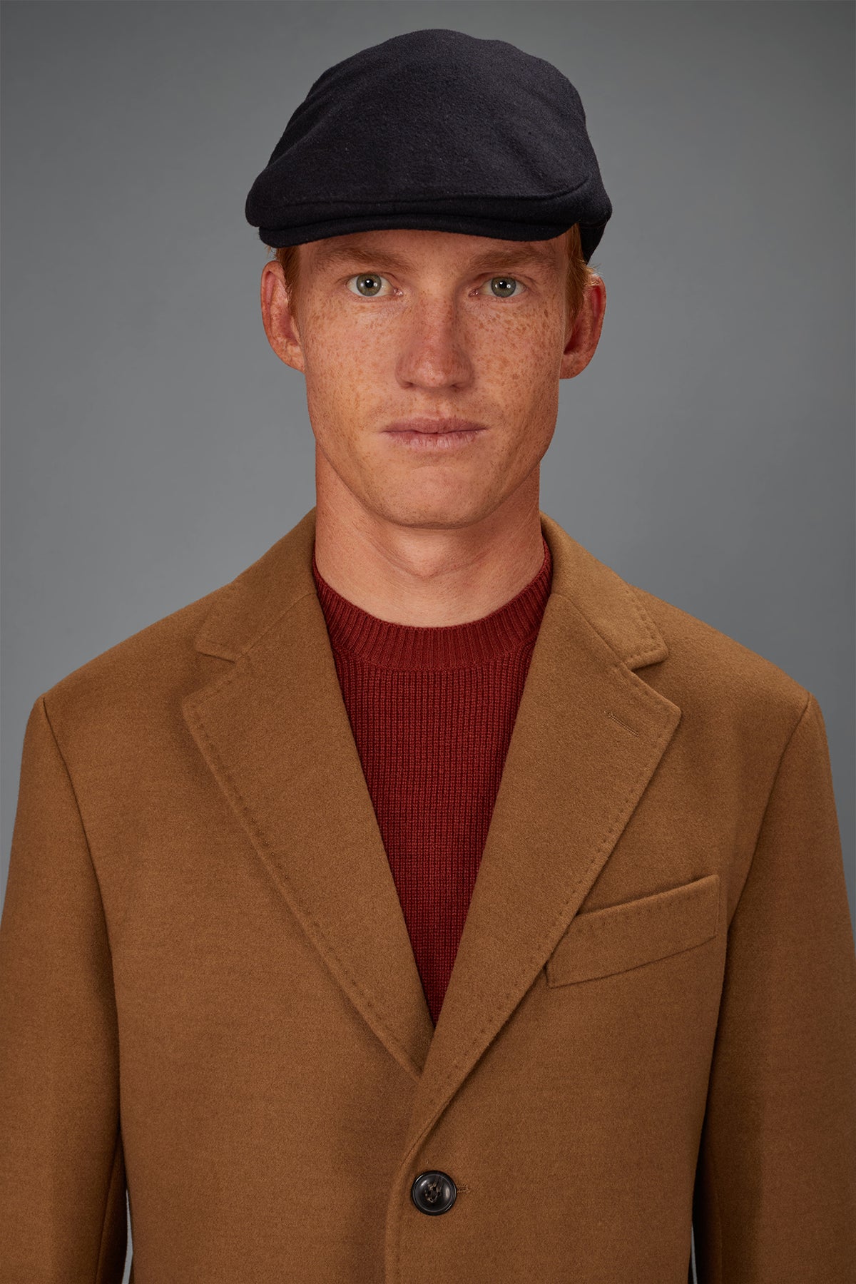 Men's single-breasted coat in regular fit velour fabric