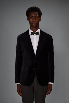 Men's regular fit single-breasted jacket in cotton velvet with peak lapels