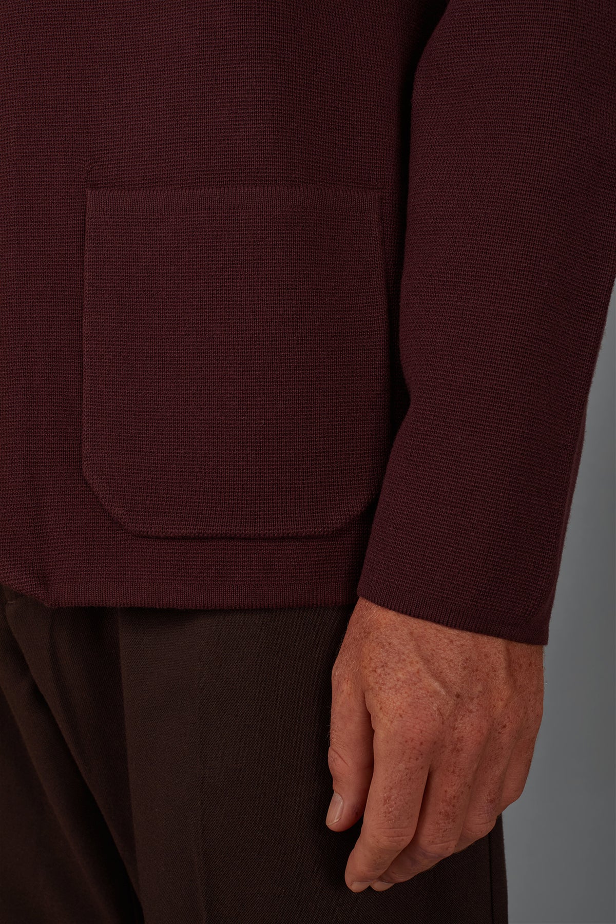 Men’s knitted jacket in 100% cotton regular fit