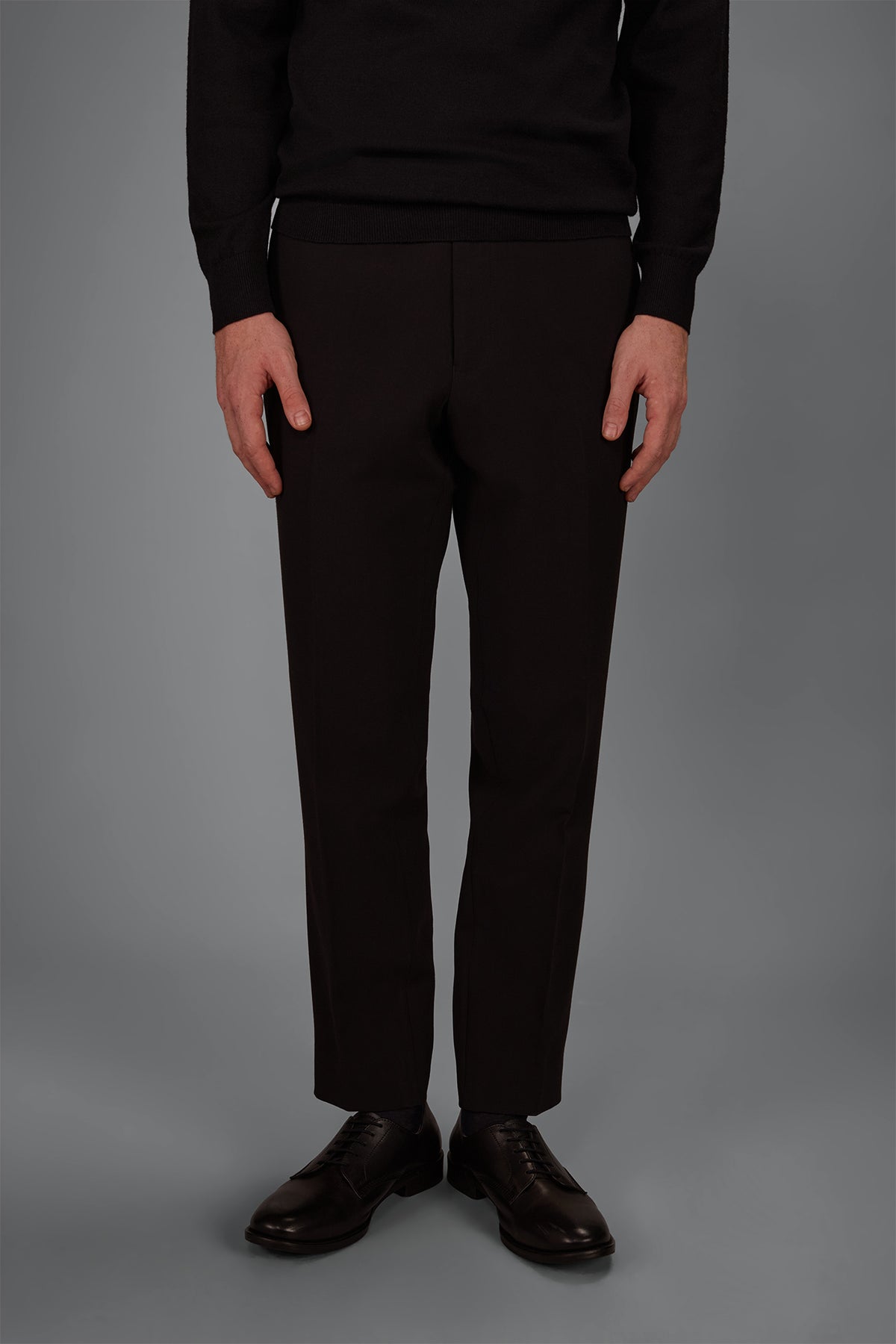 Classic regular-fit jersey trousers