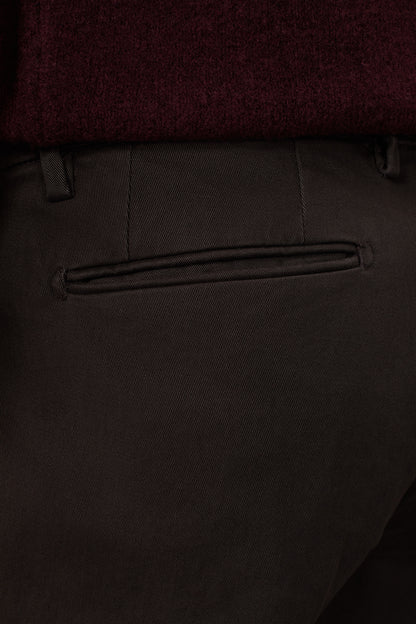 Men's classic chino trousers regular fit