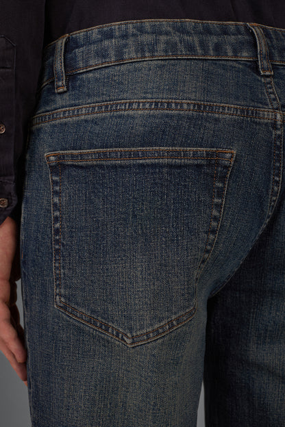 Men's 5-pocket jeans in medium denim