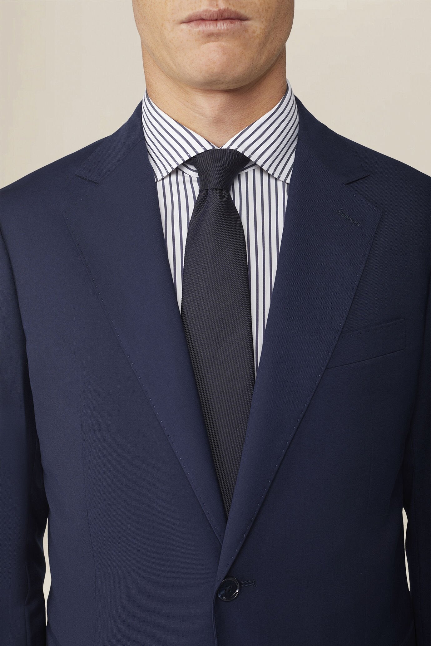 Men's single breasted suit
